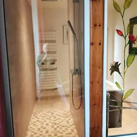 La Maitrise Bed & Breakfast