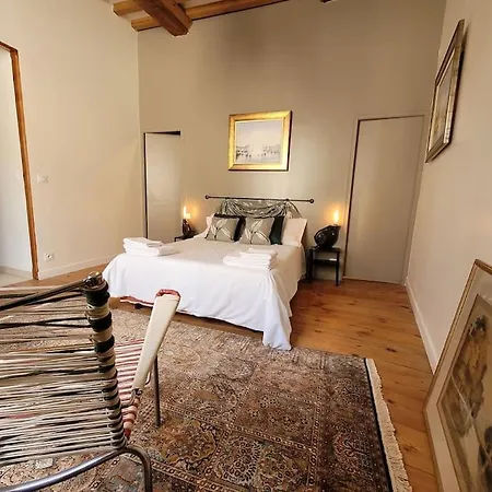 La Maitrise Bed & Breakfast