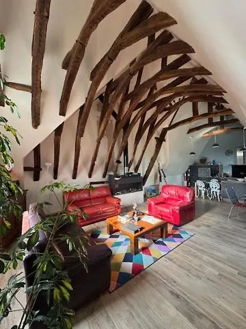 Bed & Breakfast La Maitrise 3*